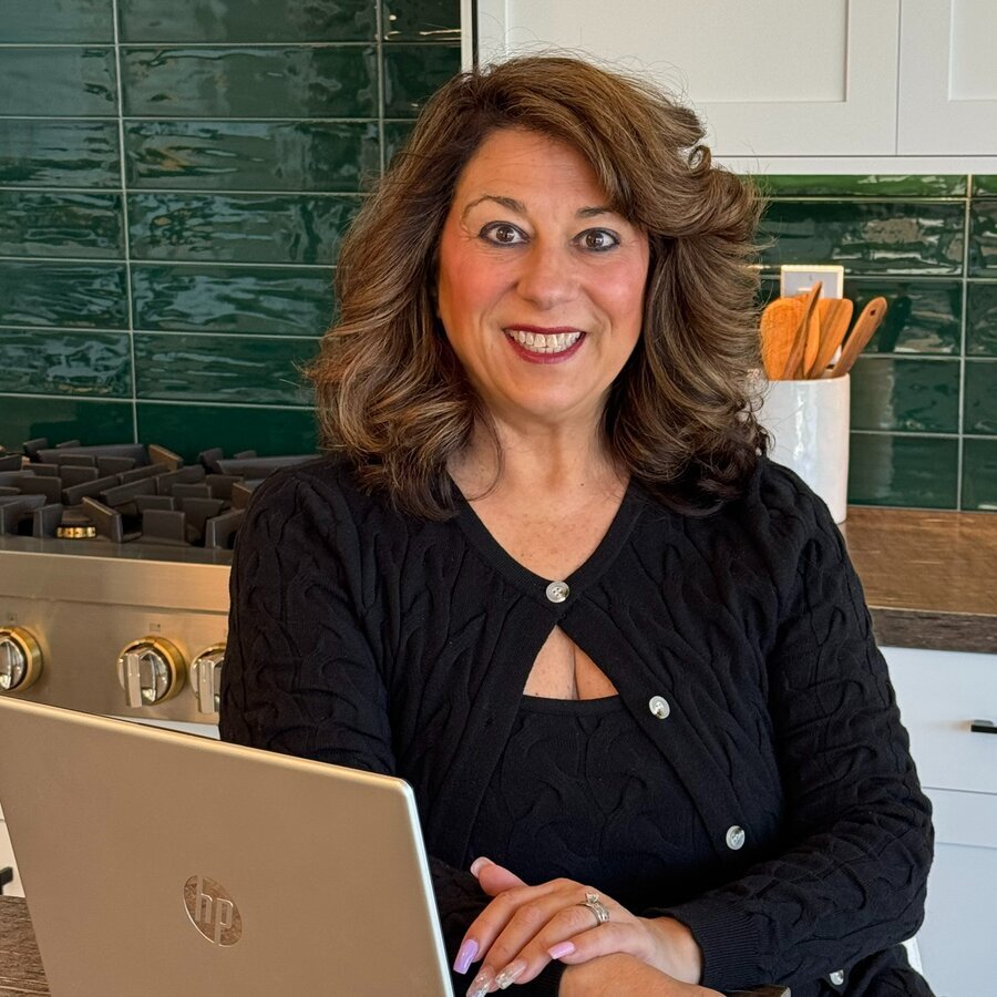 Jennifer Srodes Image